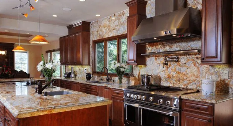 kitchen-with-a-small-gap-between-wall-cabinet-top-and-ceiling