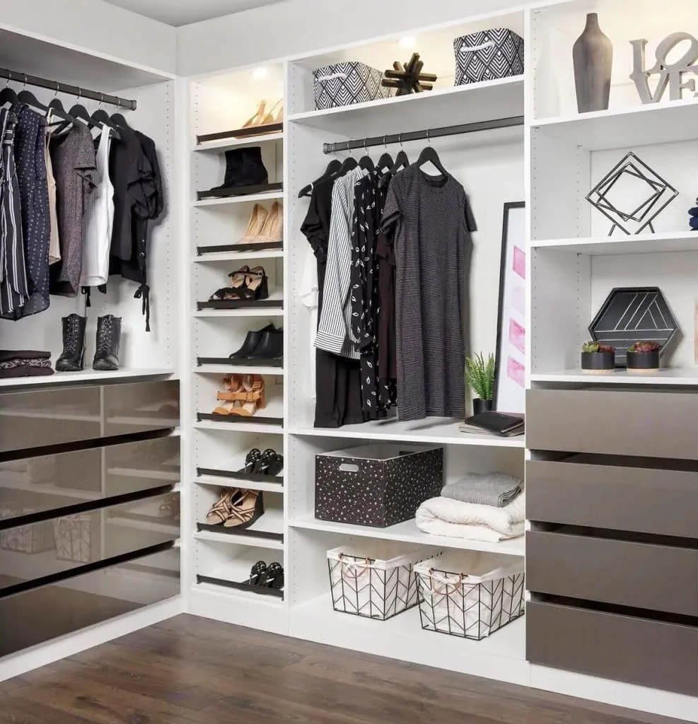 Custom Closets