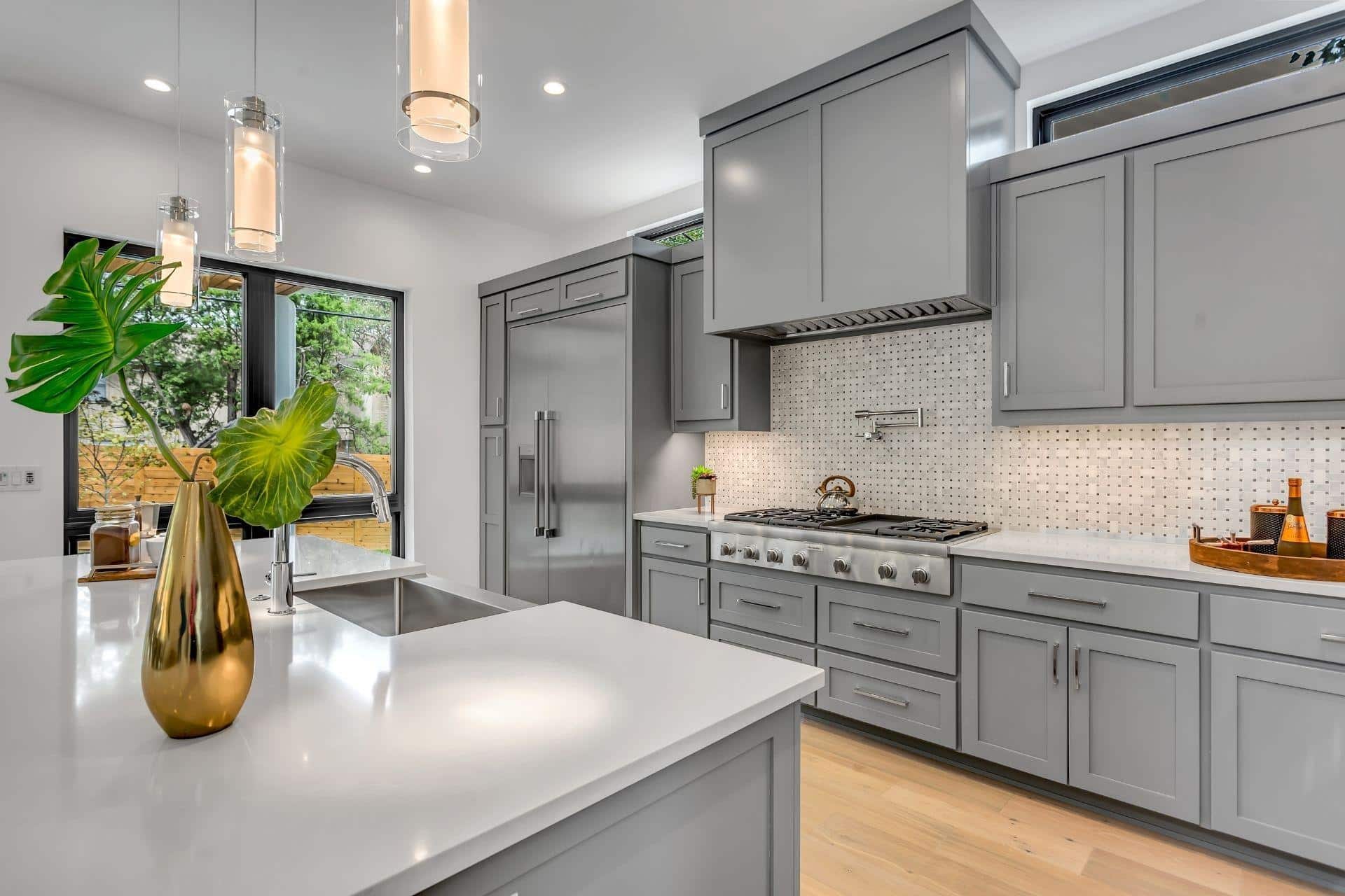 TIPS ON PREPPING FOR RESALE THROUGH A KITCHEN REMODEL