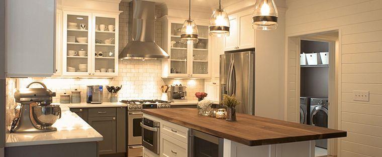 well-lighted-kitchen